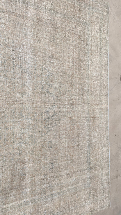 35007   TABRIZ 8'3" x 11'6"
