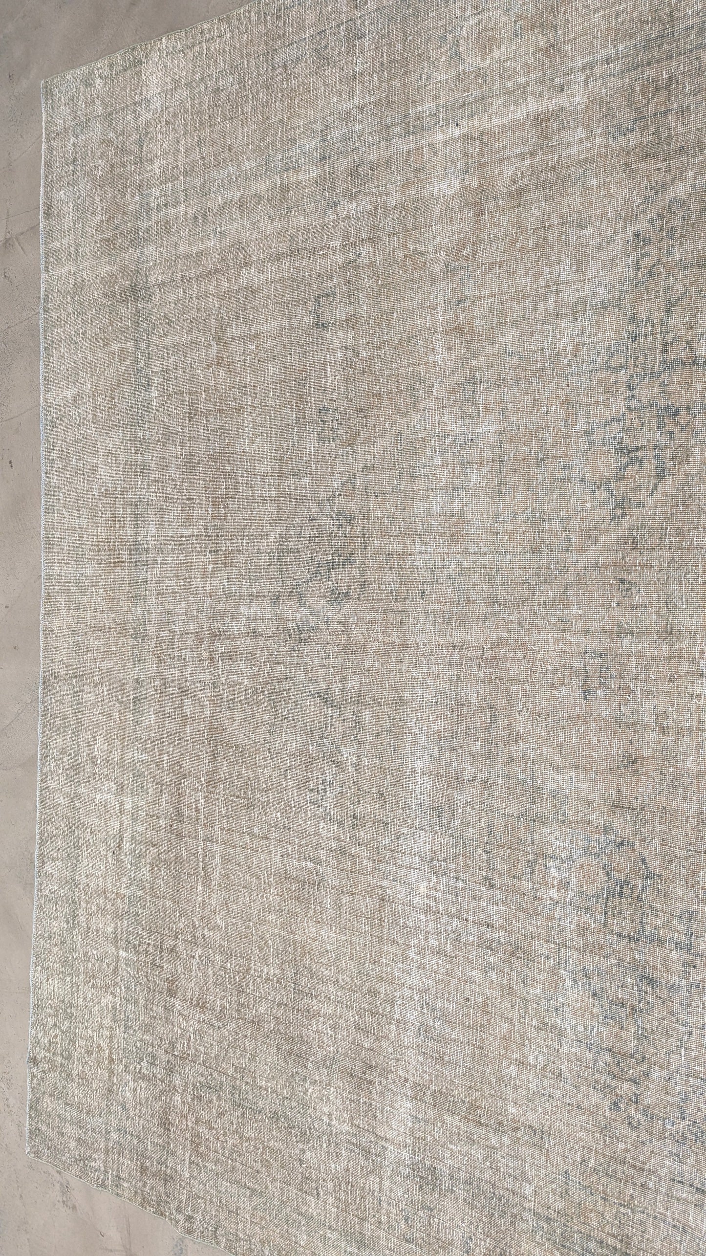 35007   TABRIZ 8'3" x 11'6"