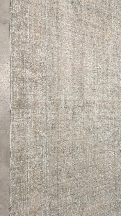 35007   TABRIZ 8'3" x 11'6"