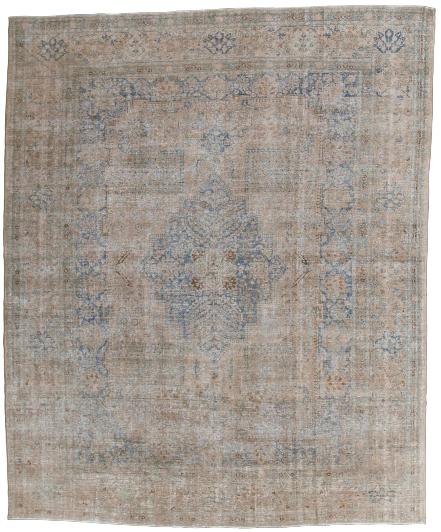 35014   TABRIZ 11'4" x 13'10"