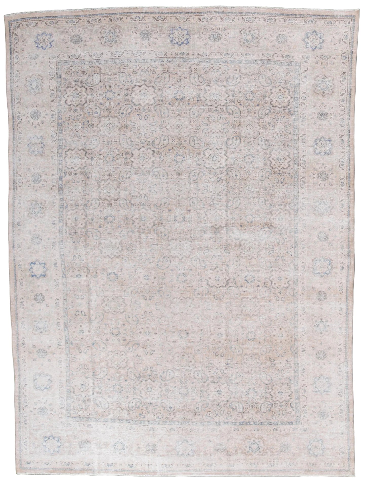 35052   MAHAL 9'3" x 12'7"