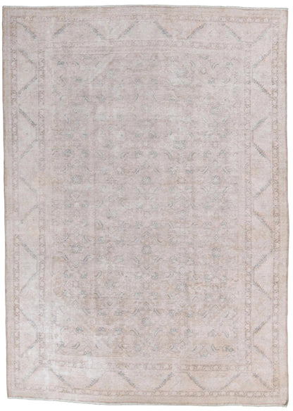 35054  MAHAL 8'8" x 12'1"