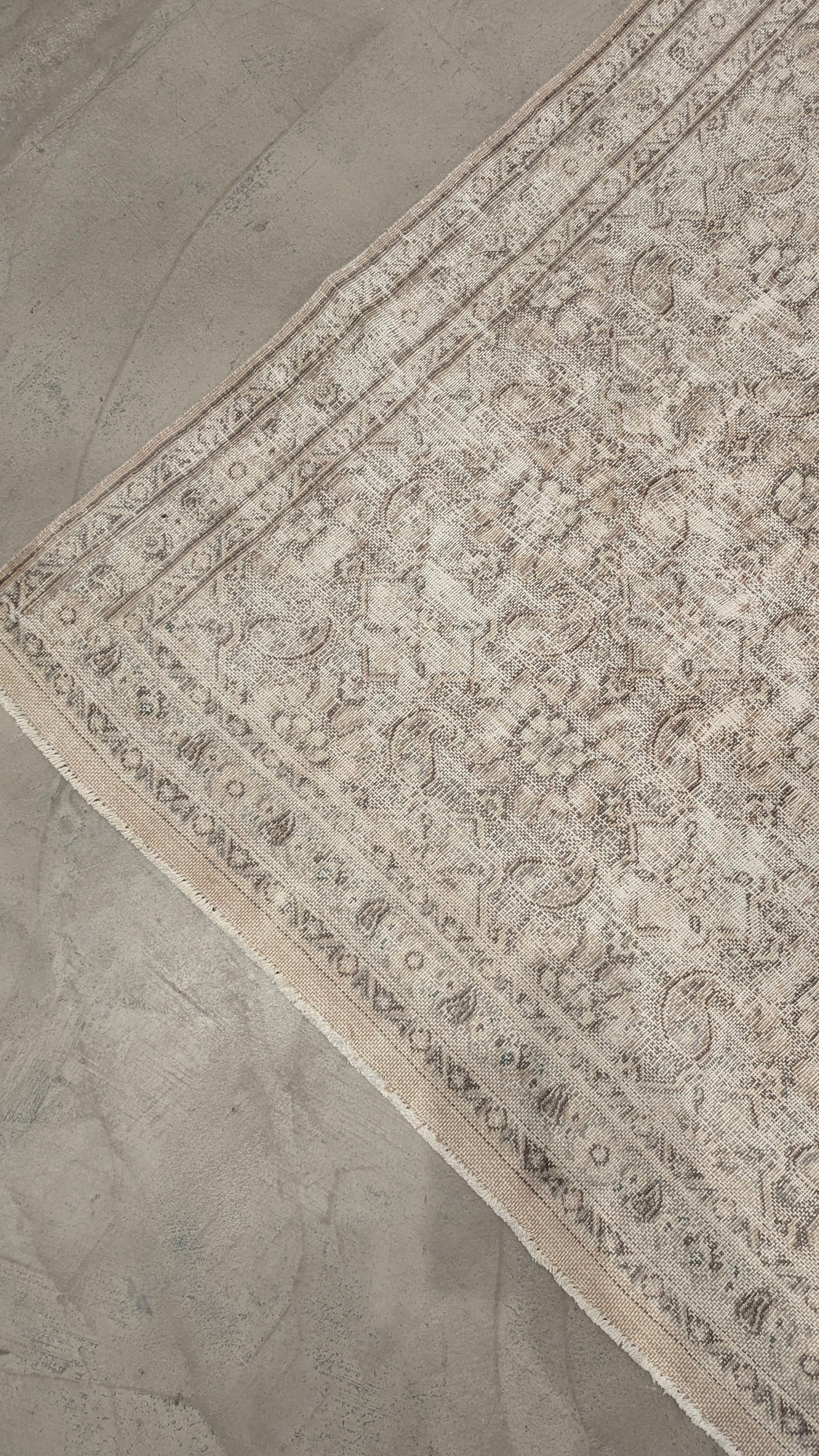 35061  BIRJAND 9'9" x 12