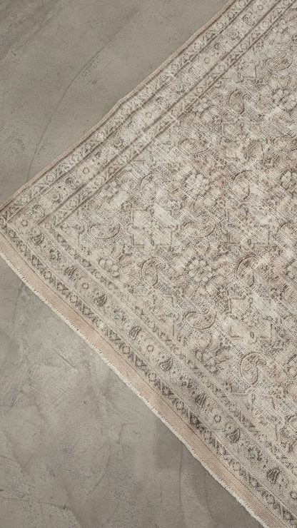 35061  BIRJAND 9'9" x 12