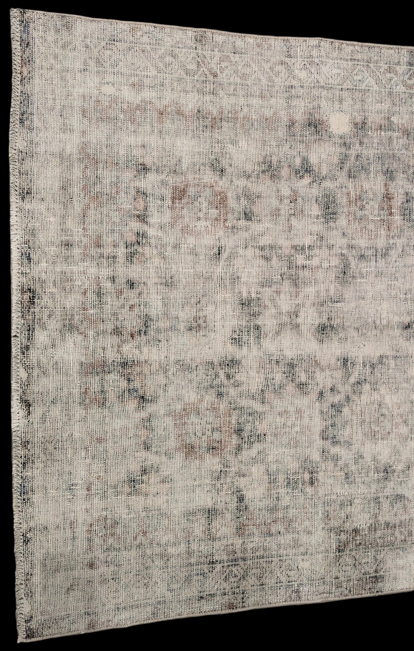 35062  MALAYER 3'10" x 6'3"