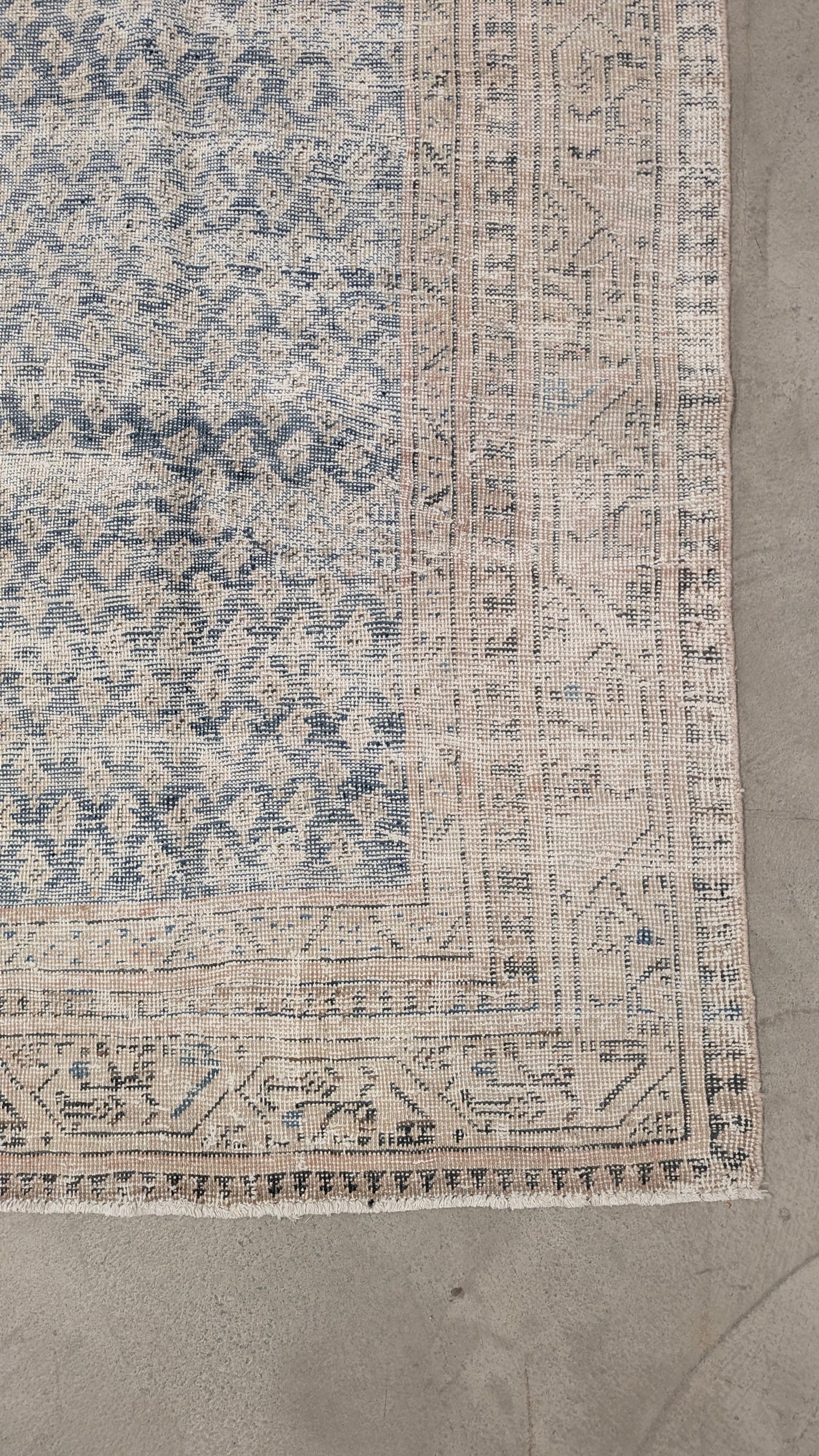 35063 MALAYER 4'4" x 7'2"