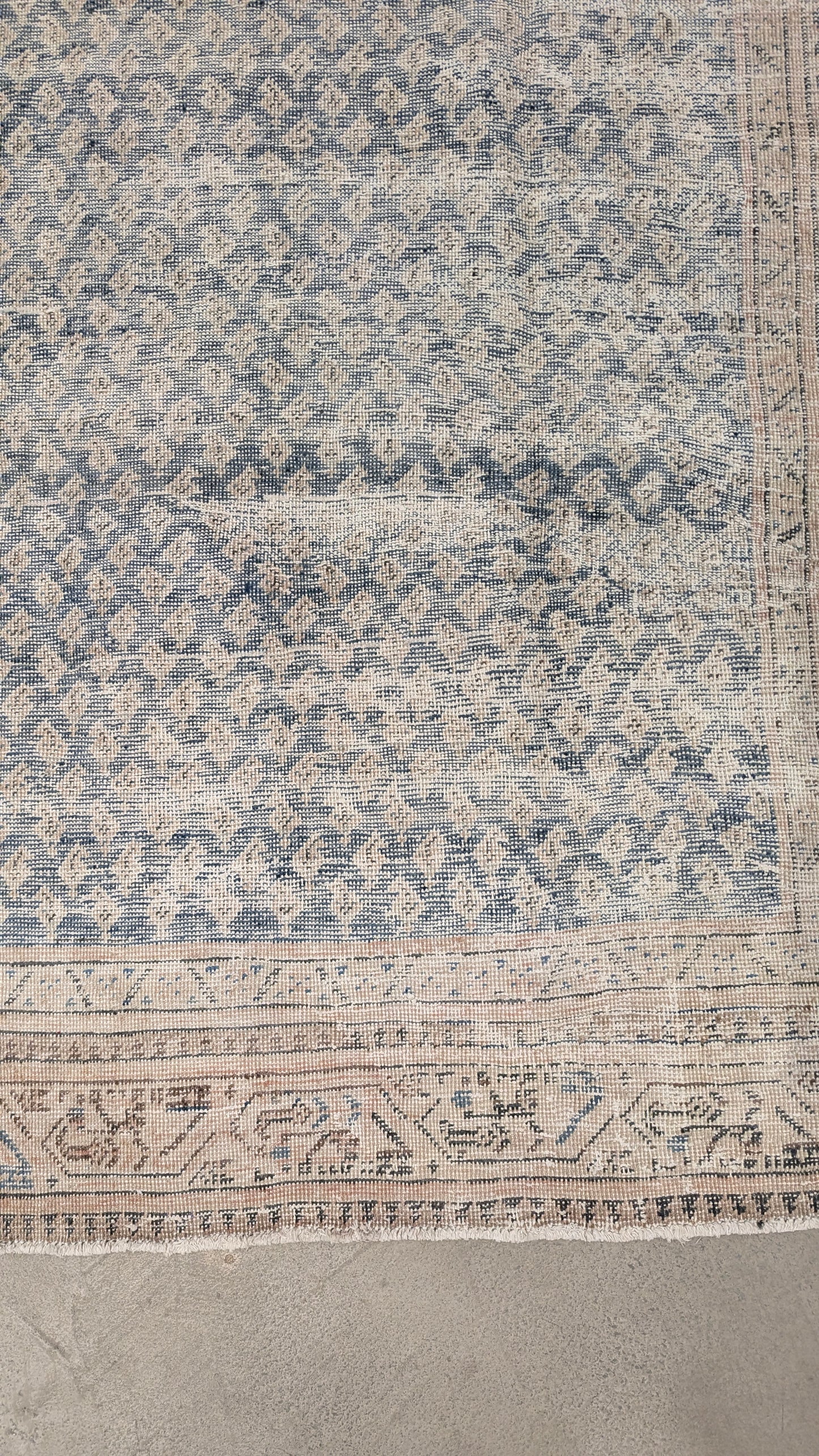 35063 MALAYER 4'4" x 7'2"