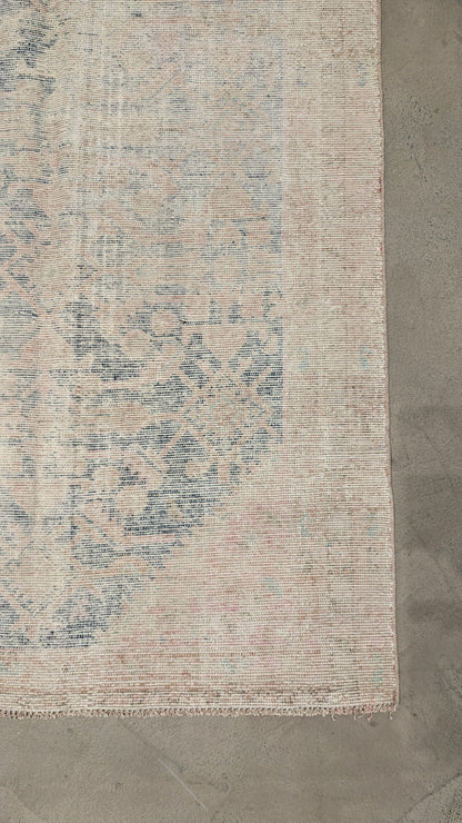 35064  MALAYER 3'6" x 12'10"