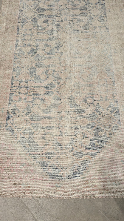 35064  MALAYER 3'6" x 12'10"