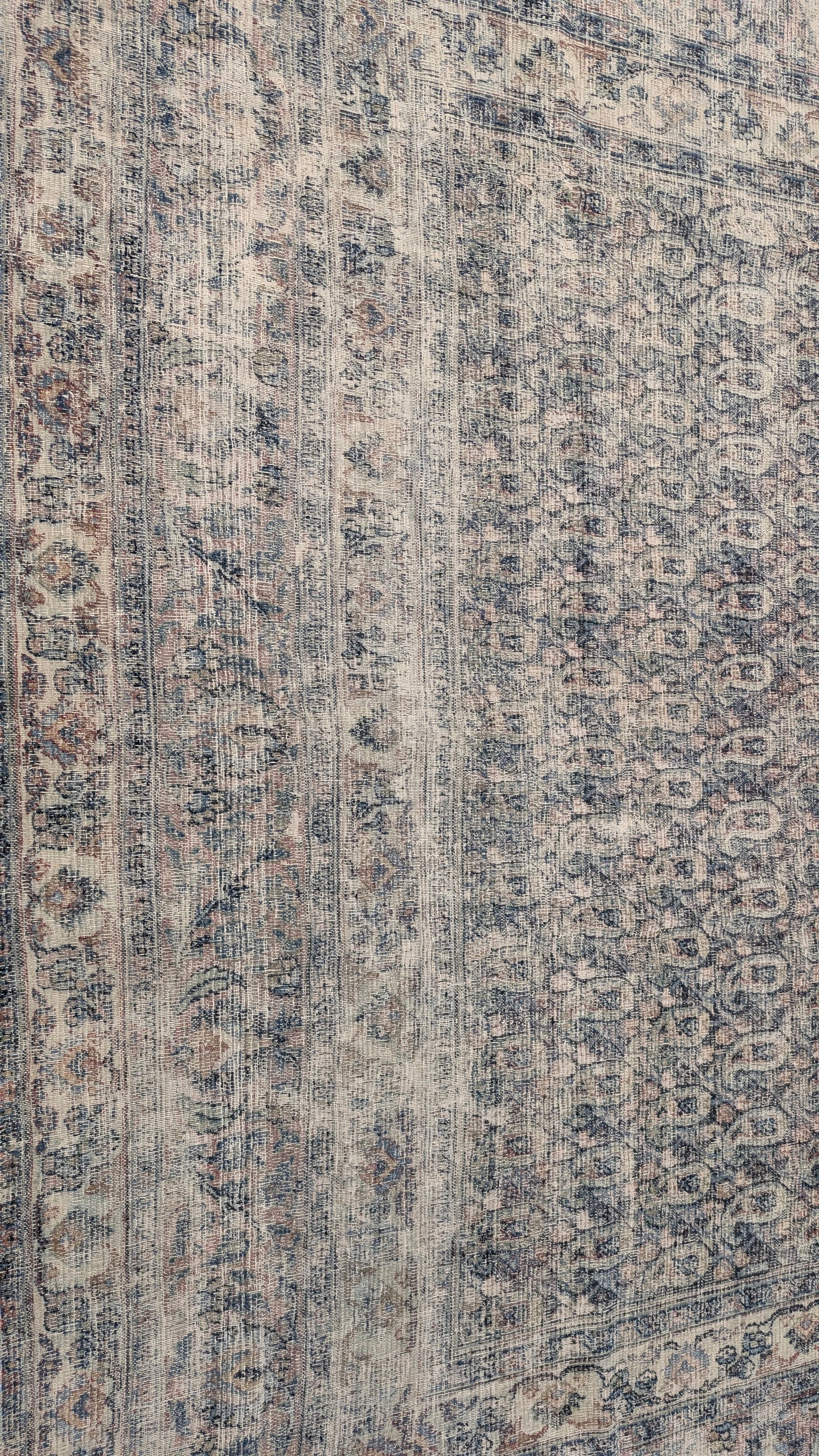 35067 MASHAD 8'9" x 18'1"
