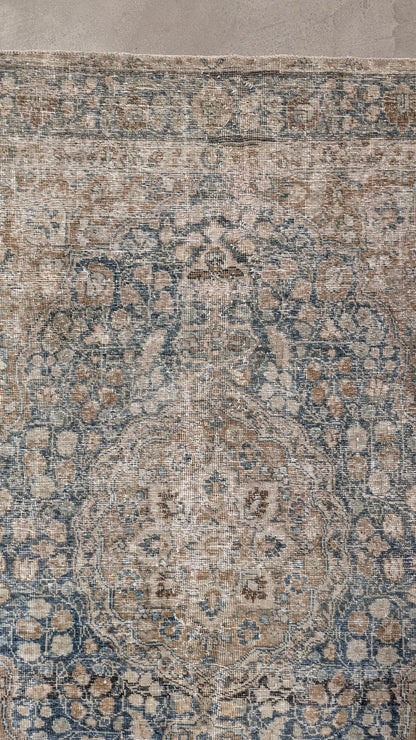 35215  TABRIZ 4'7" x 5'11"