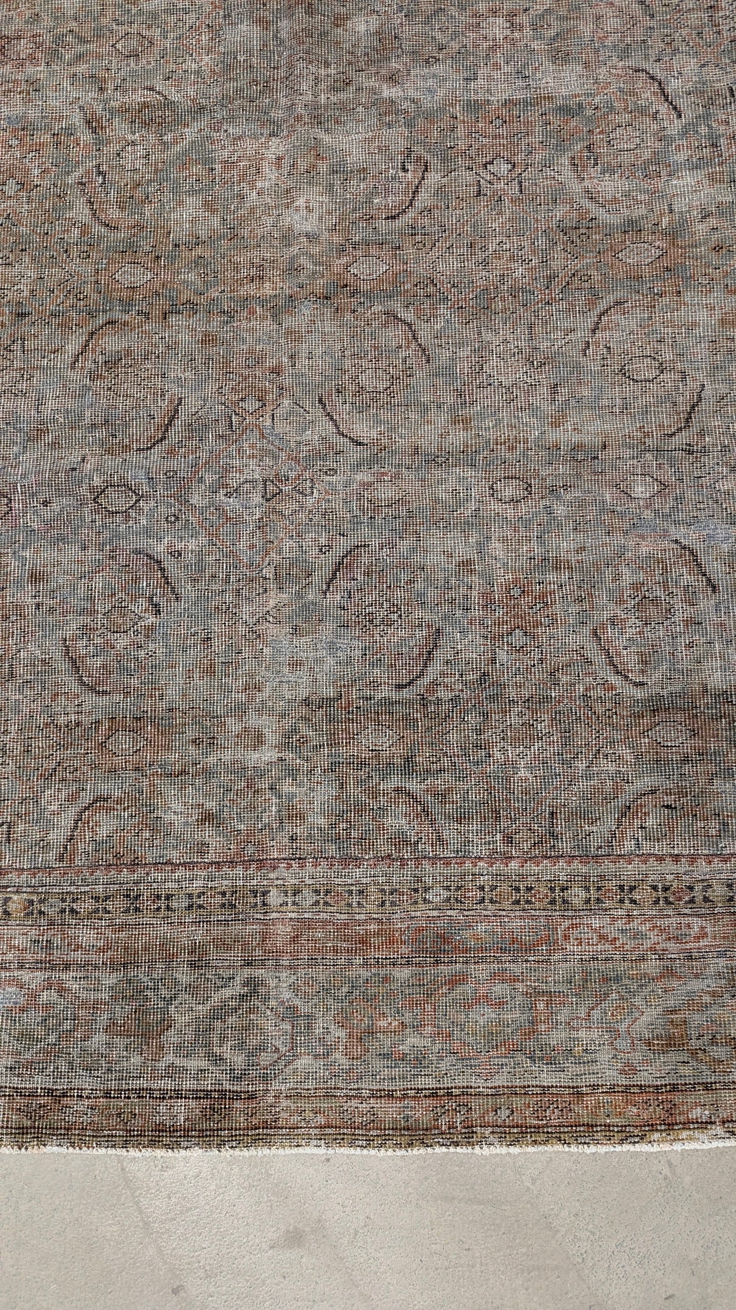 35223 MALAYER 6'9" x 10'2"