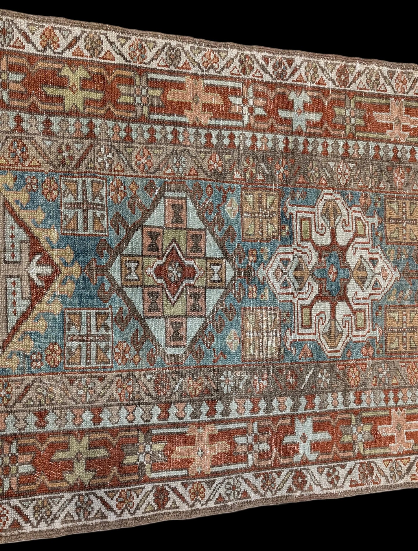 35224 KARAJA 3'5" x 17'8"