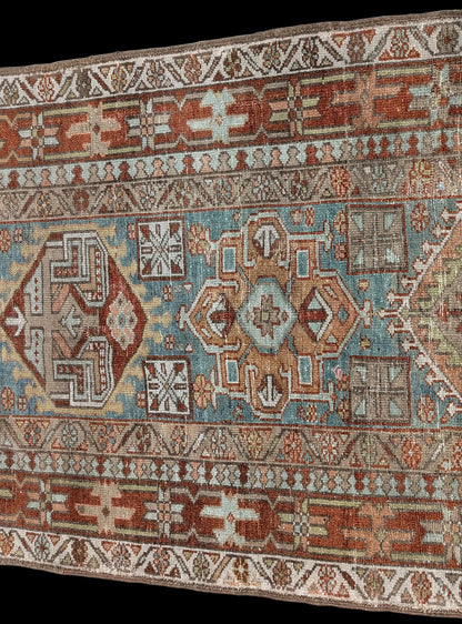 35224 KARAJA 3'5" x 17'8"