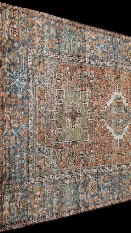 35225   KARAJA 4'8" x 6'1"
