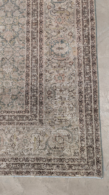 35235  TABRIZ 11'5" x 14'1"