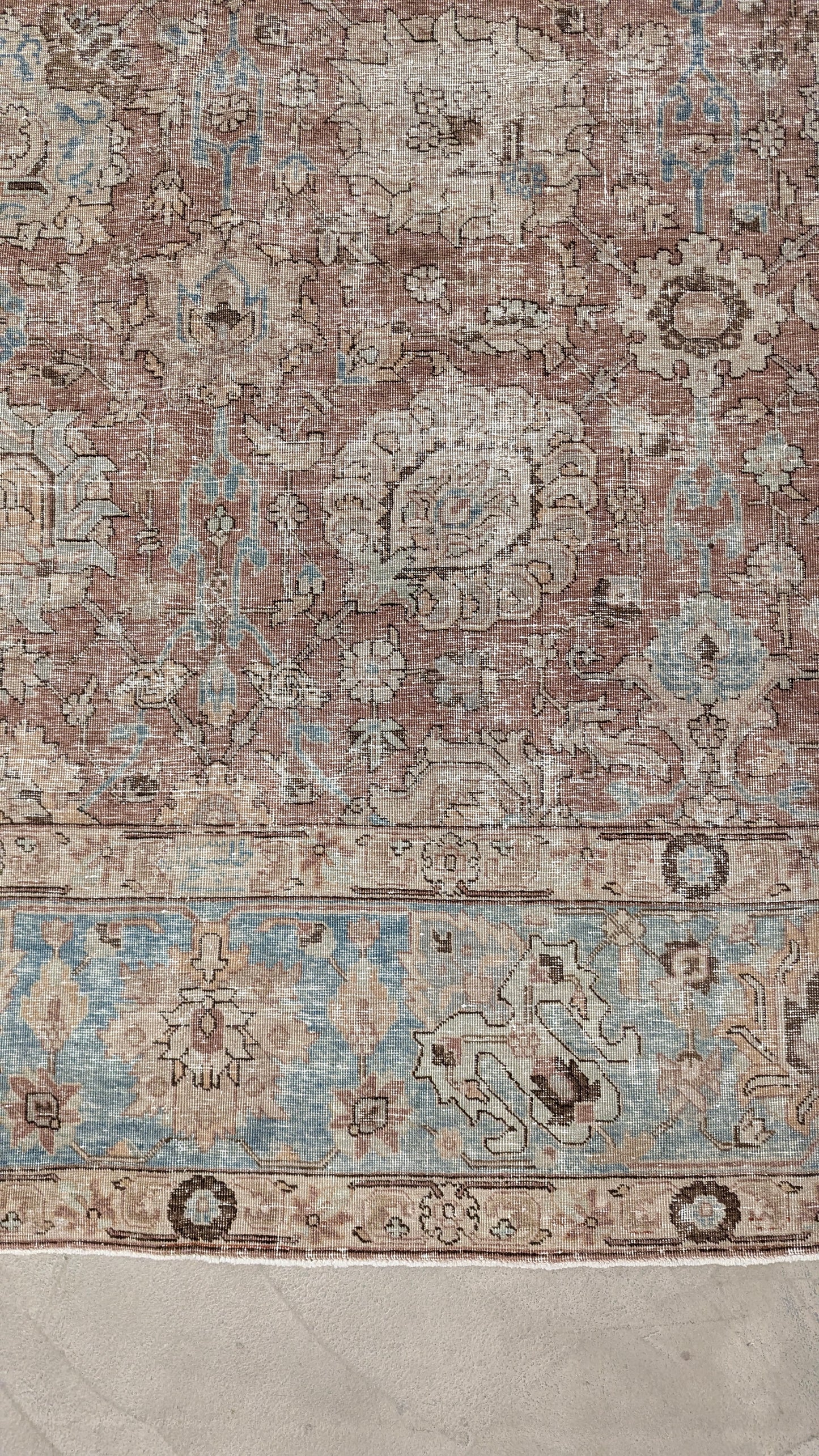 35236    TABRIZ 9'10" x 12'7"