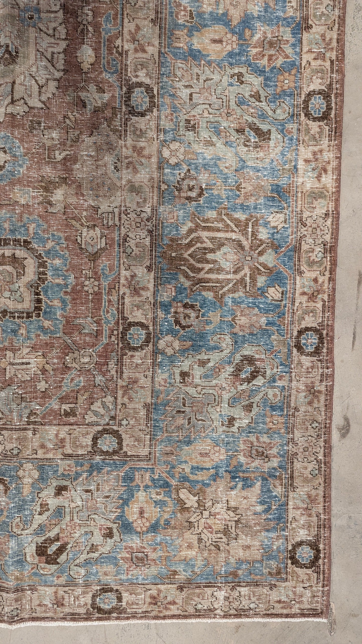 35236    TABRIZ 9'10" x 12'7"