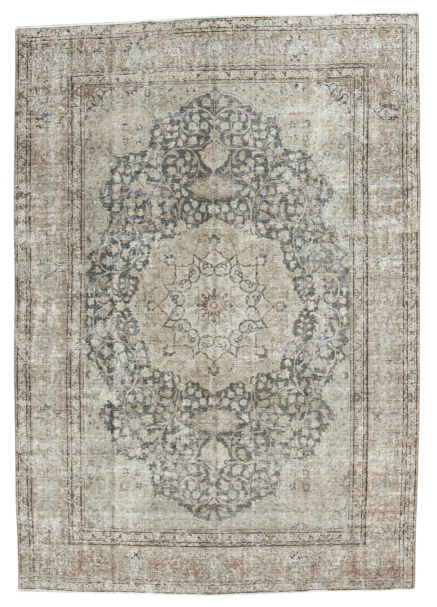 36469 TABRIZ 8'0" x 11'4"