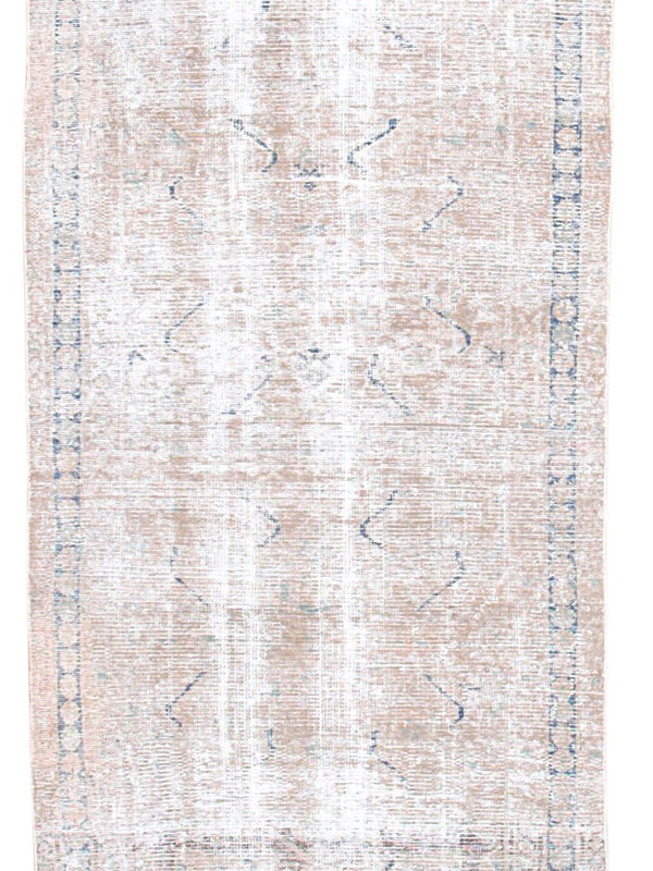37826 MAHAL 3'5" x 9'10"