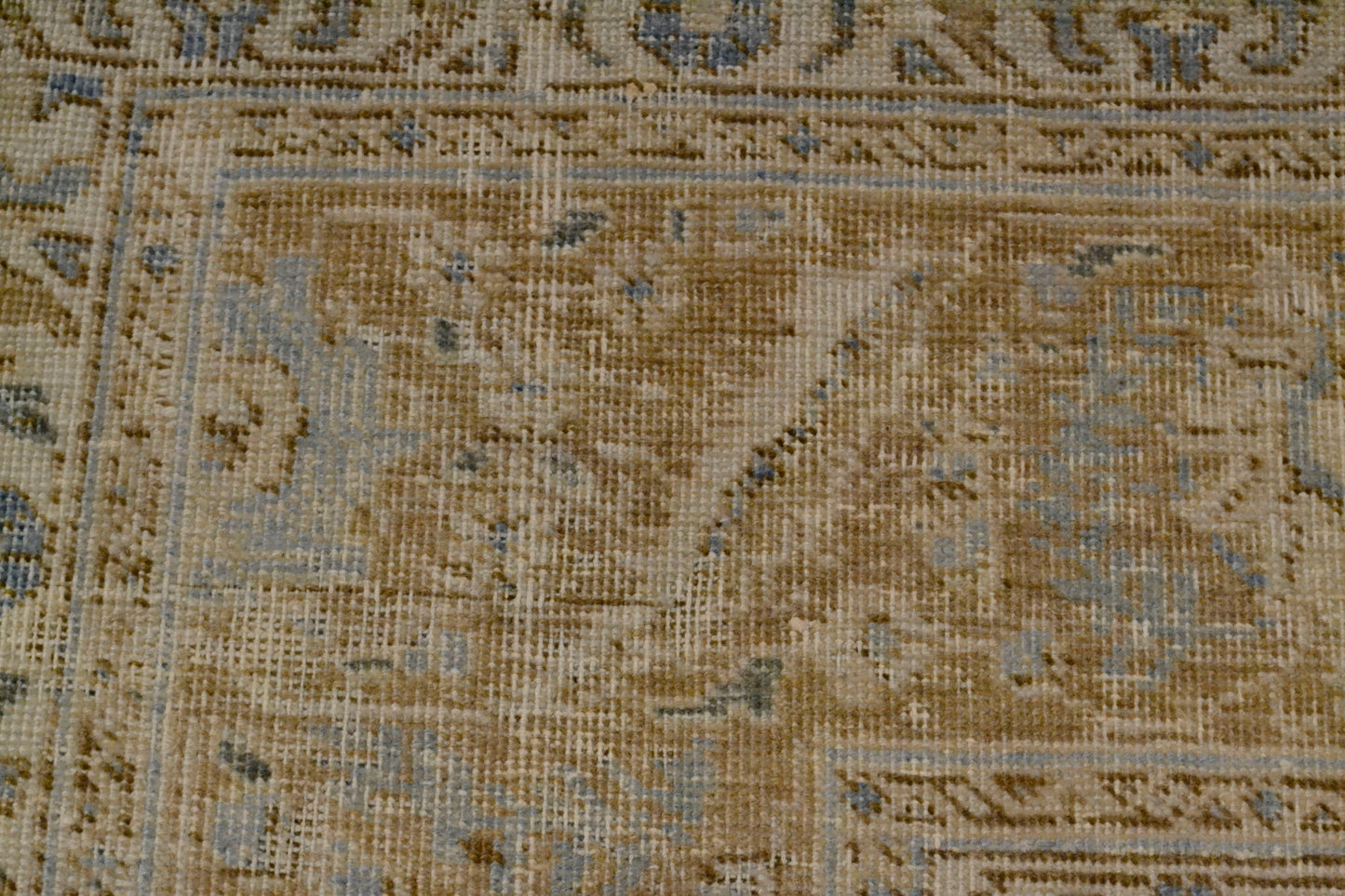 10025381 VINTAGE TABRIZ