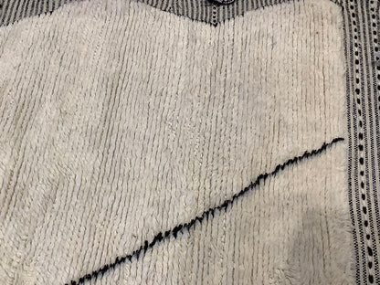 10022571 BERBER MODERN