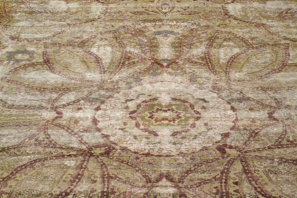 10017022 KERMANSHA ANTIQUE