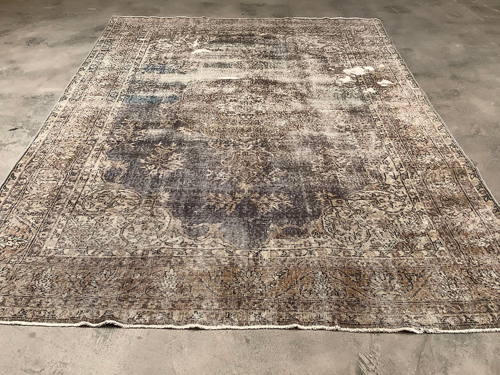 10016933 VINTAGE TURKISH