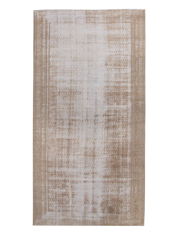 10027608 VINTAGE MALAYER 8'06" x 16'07"