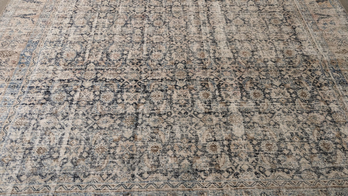 10030175 VINTAGE TABRIZ