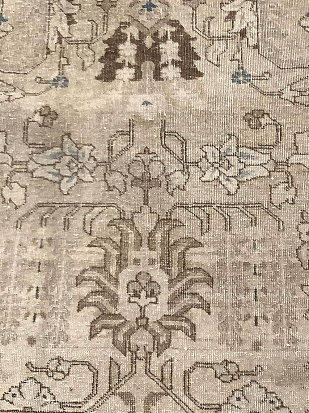 10022342 VINTAGE TABRIZ