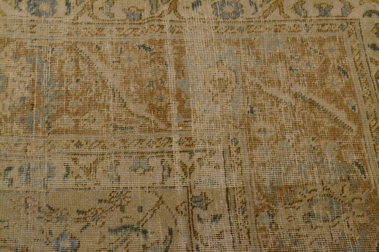 10025381 VINTAGE TABRIZ