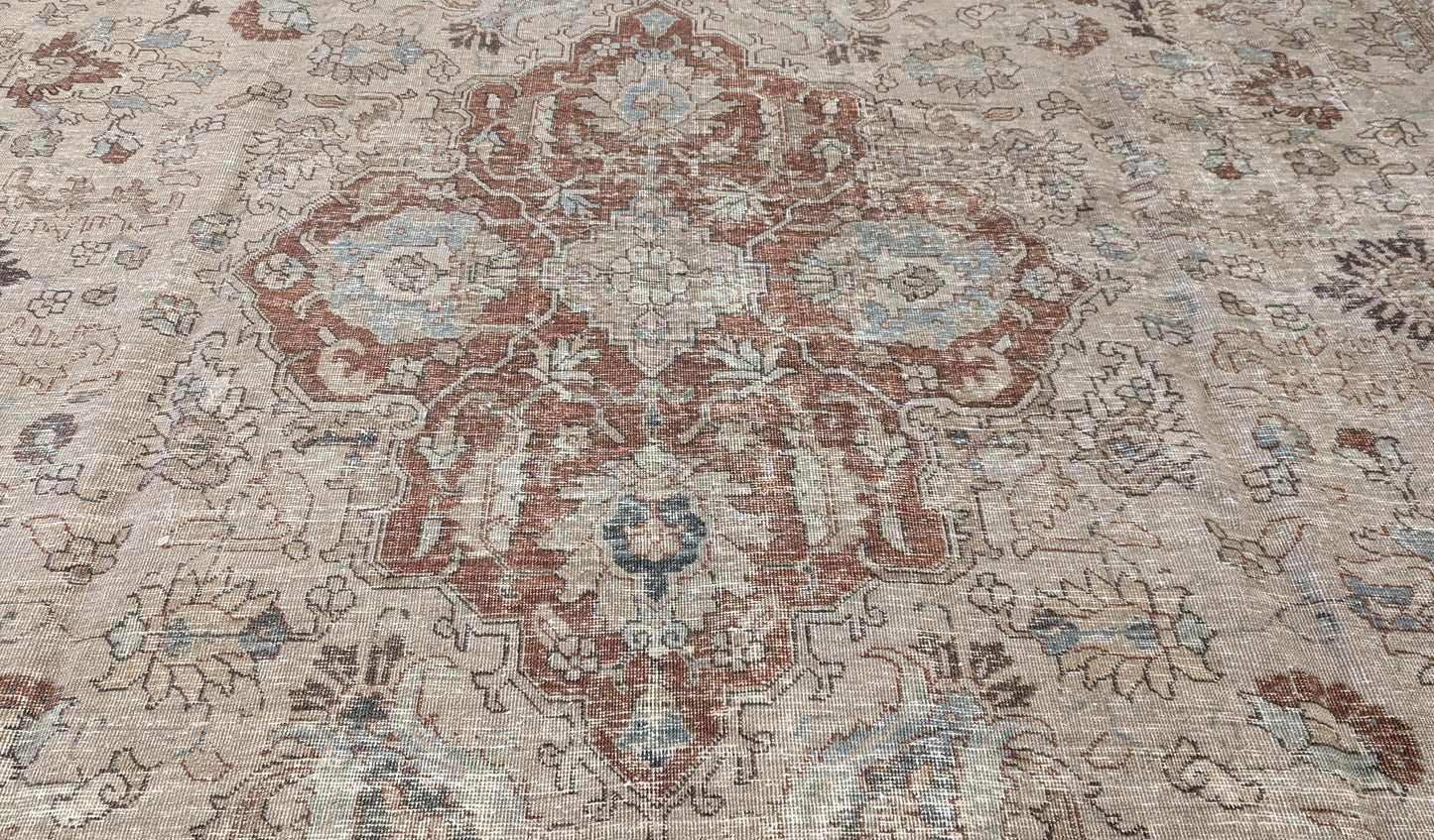 10031034 VINTAGE TABRIZ