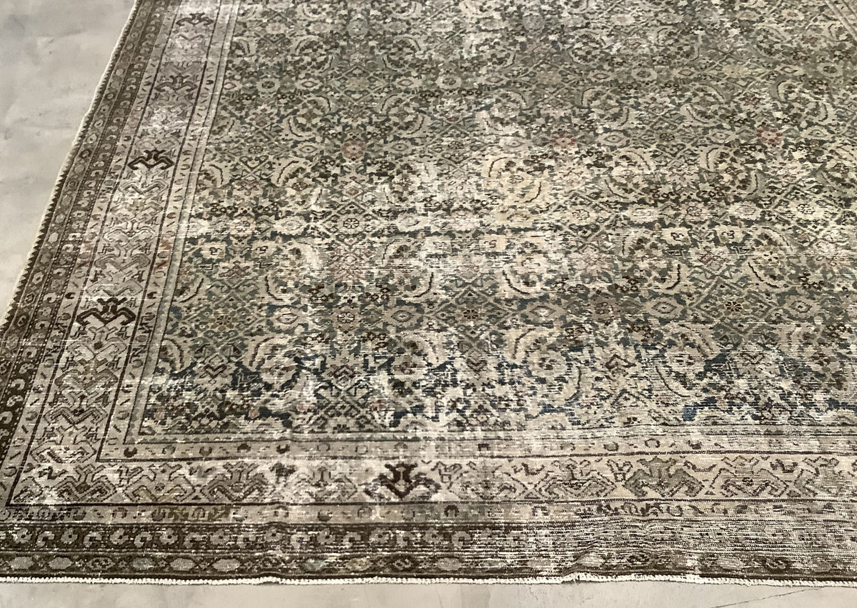 33483 MALAYER 7'7" x 12'8"