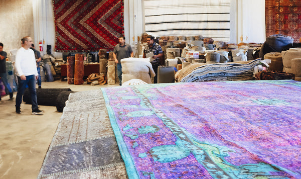 Carefully Coordinating Rug Colors and Patterns