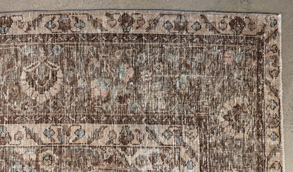 30276 VINTAGE TABRIZ 6'11" x 10'0"