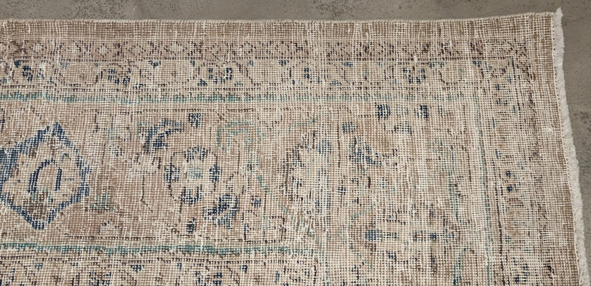 30449 VINTAGE MAHAL 9'7" x 12'10"