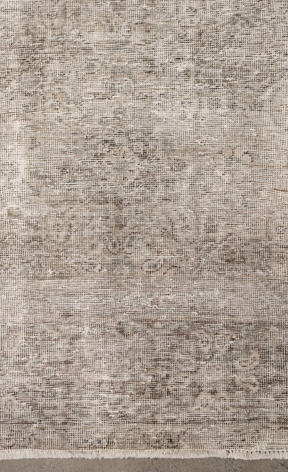 30450 VINTAGE MAHAL 9'5" x 12'1"