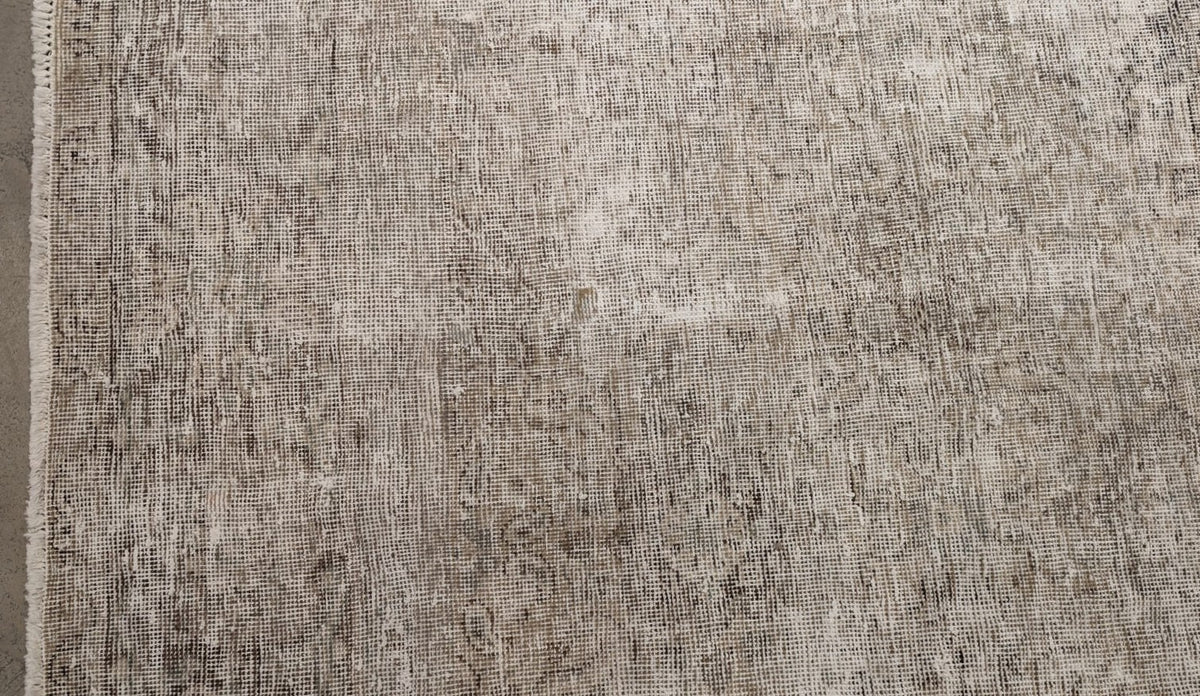 30450 VINTAGE MAHAL 9'5" x 12'1"