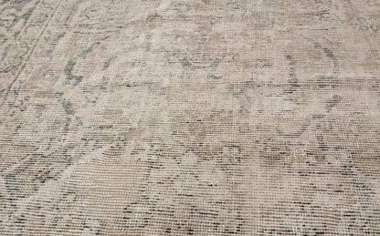30452 VINTAGE MAHAL 8'8" x 12'0"