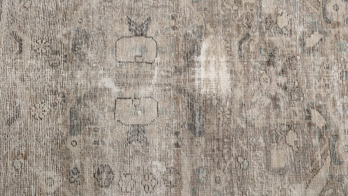 30465 VINTAGE MAHAL 8'11" x 11'8"