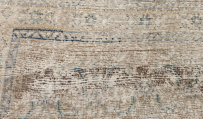 30443 VINTAGE MAHAL 6'10" x 10'2"