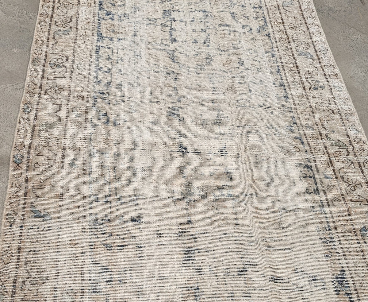 33411 MALAYER 3'5" x 10'0"