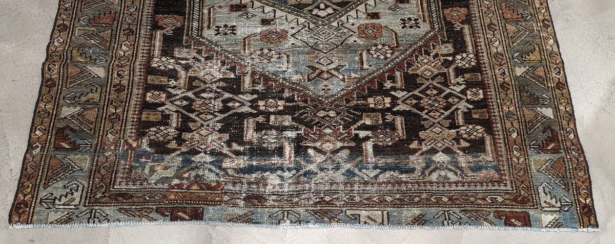33518 MALAYER 4'1" x 5'9"