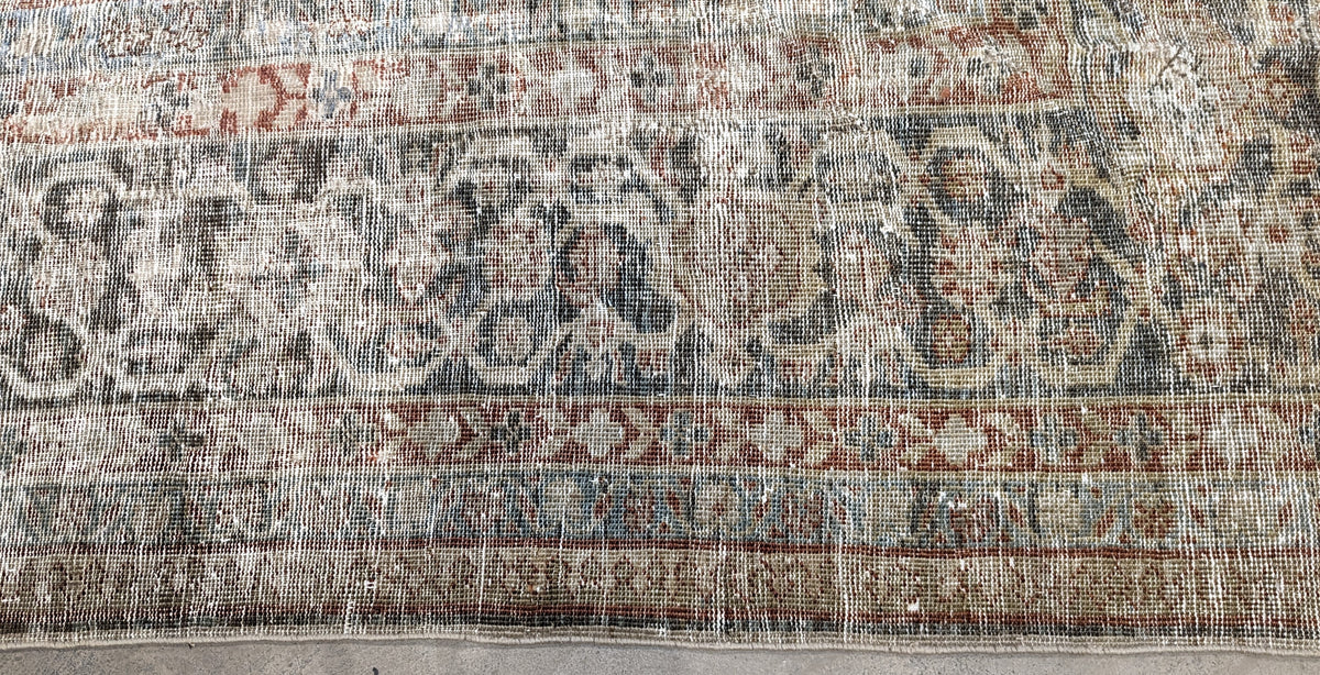 33524 MAHAL 11'10" x 13'9"