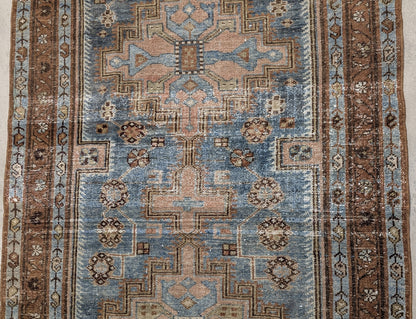 34642 KARAJA 3'4" x 7'11"