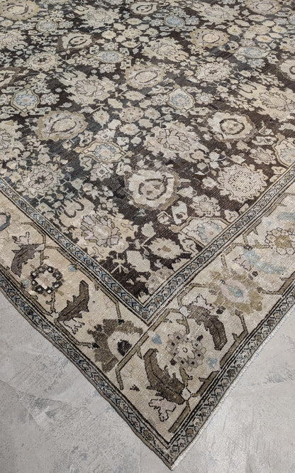 34645 MAHAL 11'11" x 16'2"