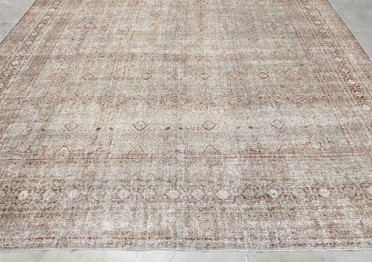 34750 TABRIZ 11'3" x 18'3"