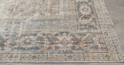 30100 VINTAGE MAHAL 8'10" x 11'5"