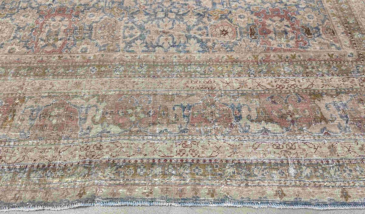 33526 TABRIZ 9'11" x 13'5"